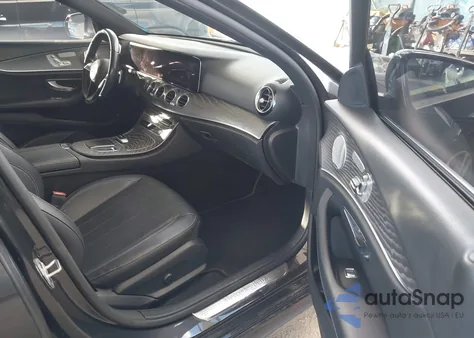 2021 Mercedes-Benz E 350 z USA, uszkodzony, nr VIN W1KZF8DB4MA904262